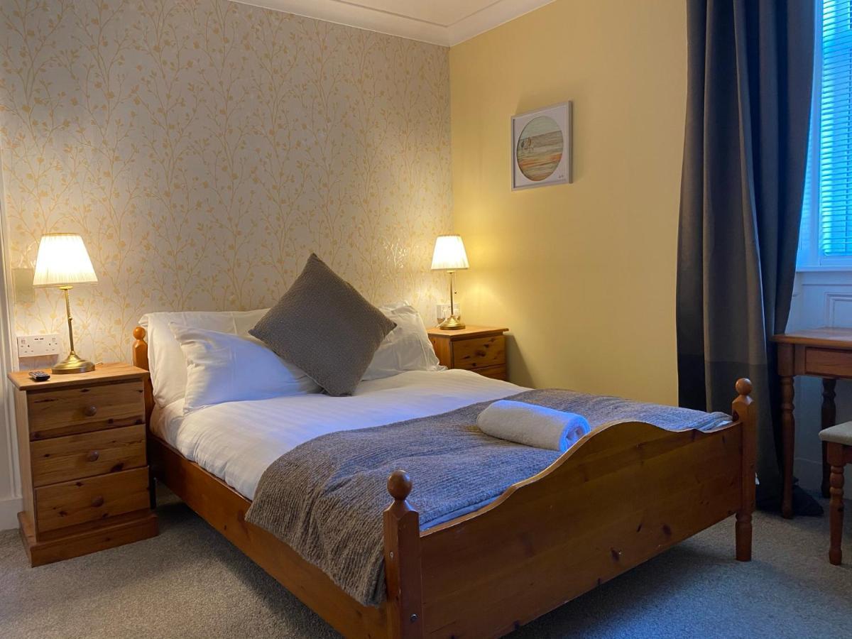 Hotel Ernespie House